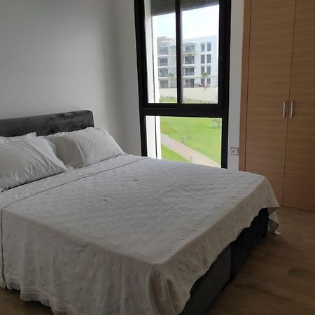 Bel Appartement A Plage Des Nation Salé Exteriör bild