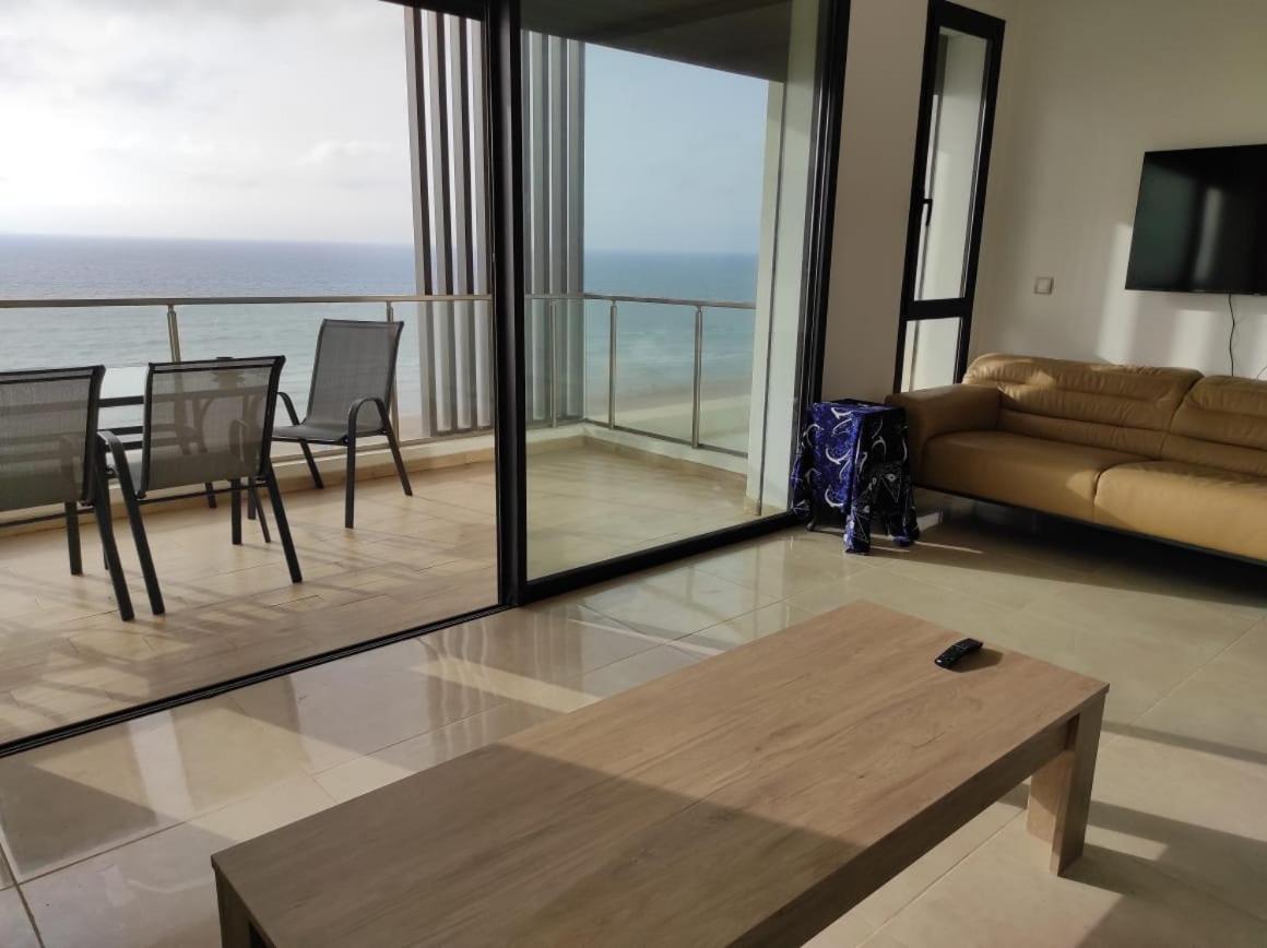 Bel Appartement A Plage Des Nation Salé Exteriör bild