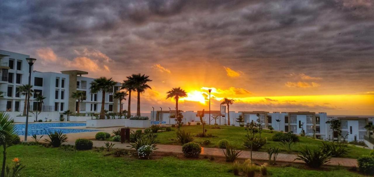 Bel Appartement A Plage Des Nation Salé Exteriör bild